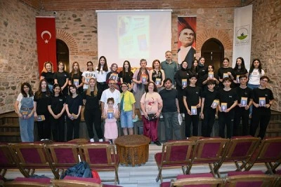 Osmangazi'de &ouml;ğrencilerin g&ouml;z&uuml;nden Yaşar Kemal&rsquo;in Ağrıdağı Efsanesi&rsquo;ne bakış