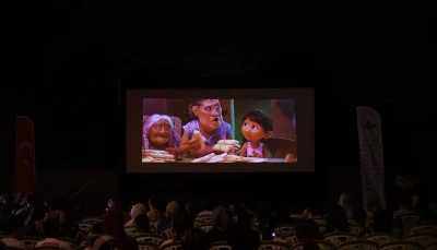 Osmangazi&rsquo;de yaz akşamları sinema ile şenleniyor