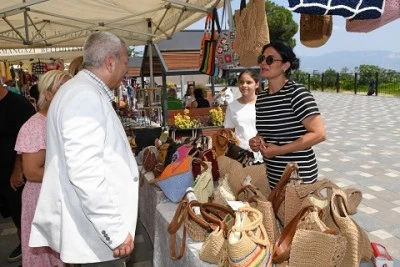 Osmangazi Kadın Girişimciler Sokağı &uuml;&ccedil;&uuml;nc&uuml; kez kapılarını a&ccedil;tı