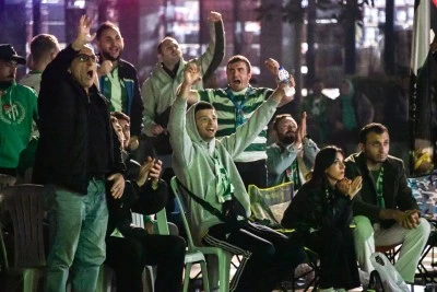 Osmangazi Meydanı&rsquo;nda Bursaspor coşkusu