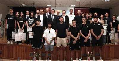 Osmangazili &ouml;ğrencilerden basketbol sahalarını g&uuml;zelleştirecek tasarımlar