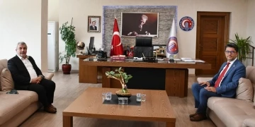 &Ouml;SYM Başkanı Ersoy&rsquo;dan &Ccedil;OM&Uuml;&rsquo;ye ziyaret
