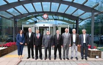 &Ouml;SYM Başkanı Ersoy&rsquo;dan Rekt&ouml;r &Ouml;z&ouml;l&ccedil;er&rsquo;e ziyaret
