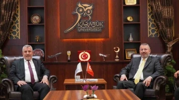 &Ouml;SYM Başkanı Ersoy, Rekt&ouml;r Kırışık ile g&ouml;r&uuml;şt&uuml;
