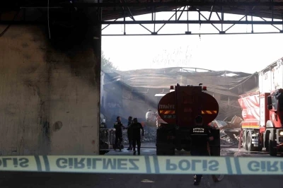 Otel ekipmanları deposunda 15 g&uuml;n arayla ikinci yangın