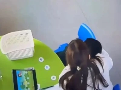 Otizmli &ccedil;ocuğa rehabilitasyon merkezinde şiddet