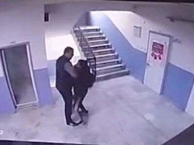 Otizmli &ouml;ğrenciyi merdivenlerden atan m&uuml;d&uuml;r hakkında yeni gelişme! 