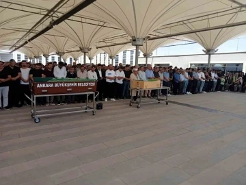 Otob&uuml;s altında kalarak can veren 4 yaşındaki minik Zeynep son yolculuğuna uğurlandı
