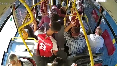 Otob&uuml;s şof&ouml;r&uuml;nden hayat kurtaran m&uuml;dahale