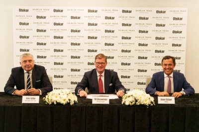 Otokar ve Daimler Buses &Uuml;retim Anlaşması İmzaladı