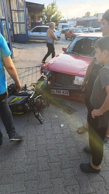 Otomobil ile motosiklet &ccedil;arpıştı: 1 yaralı
