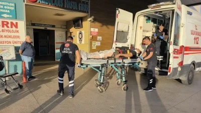 Otomobil ile motosiklet &ccedil;arpıştı; 1 kişi yaralandı