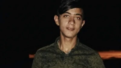 Otomobilden inerken uğradığı silahlı saldırıda &ouml;ld&uuml; 
