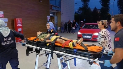 Otomobilin &ccedil;arptığı bisikletli &ccedil;ocuk ağır yaralandı