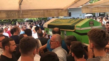 Bursa'da otomobiliyle inşaata u&ccedil;an gen&ccedil; toprağa verildi