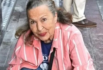 Oyuncu Emel Yıldız hayatını kaybetti