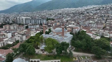 Bursa'da Bu caminin i&ccedil;ine sinek giremiyor