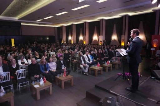 &Ouml;zel gecede gen&ccedil;ler i&ccedil;in buluştular
