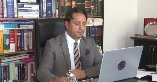 &Ouml;zel hastanelerdeki doktorların BAĞ-KUR&rsquo;lu olması yolsuzluklara neden olabiliyor
