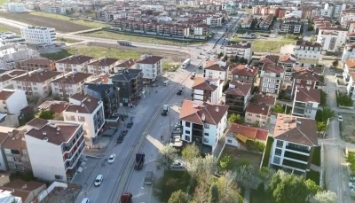 (&Ouml;ZEL) Kaybettiği ağabeyinin oğluna 15 tır ile d&uuml;ğ&uuml;n konvoyu yaptı
