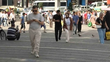 Yargıtay&rsquo;dan internet bağımlısı eşlere k&ouml;t&uuml; haber