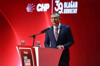 &Ouml;zg&uuml;r &Ouml;zel 4. kez CHP Genel Başkanı se&ccedil;ildi
