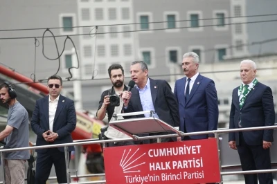 &Ouml;zg&uuml;r &Ouml;zel: Bir sonraki cumhurbaşkanını sadece bir irade belirler, o da milletin iradesidir