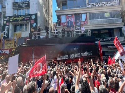 &Ouml;zg&uuml;r &Ouml;zel: Biz atanmış değil se&ccedil;ilmiş CHP&rsquo;yiz