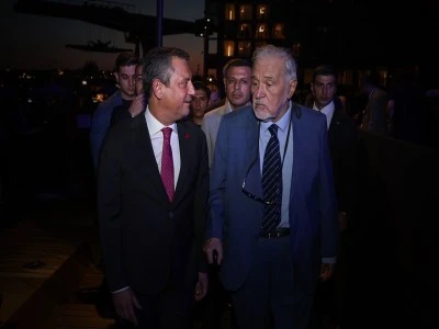 &Ouml;zg&uuml;r &Ouml;zel'den İlber Ortaylı i&ccedil;in taziye mesajı