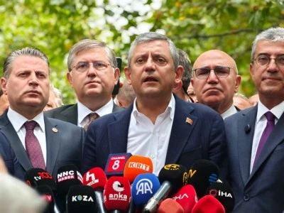 &Ouml;zg&uuml;r &Ouml;zel: T&uuml;rkiye'yi &ccedil;ağdaş d&uuml;nyanın bağımsız bir cumhuriyeti olarak tescil ettireceğiz!