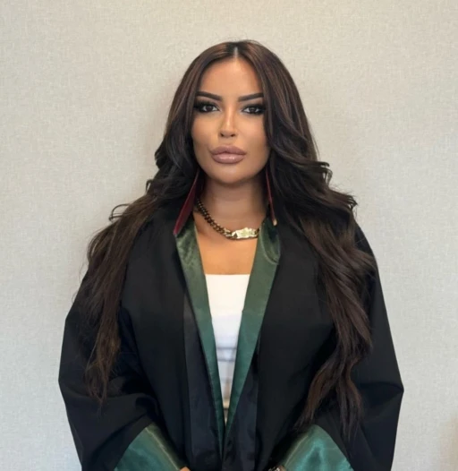 &Ouml;zg&uuml;r &Ouml;zel&rsquo;in &rsquo;Avukatlık&rsquo; s&ouml;zlerine tepkiler &ccedil;ığ gibi
