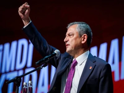 &Ouml;zg&uuml;r &Ouml;zel'in listesindeki Bursalı isimler