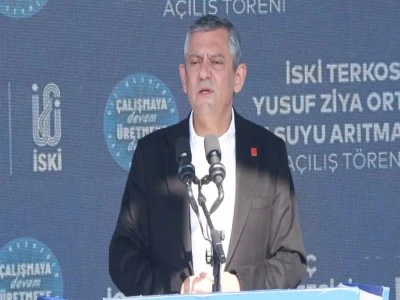 &Ouml;zg&uuml;r &Ouml;zel: İran&rsquo;da rejim değişikliği olacaksa buna İran halkı karar verir