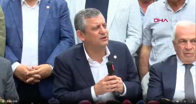 &Ouml;zg&uuml;r &Ouml;zel Kapalı &Ccedil;arşı esnafını ziyaret etti, fabrikada iş&ccedil;ilerle buluştu