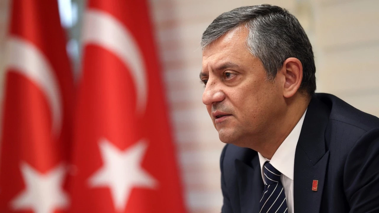 &Ouml;zg&uuml;r &Ouml;zel: "G&uuml;c&uuml;m&uuml;z&uuml;n son damlasına kadar devam edeceğiz"