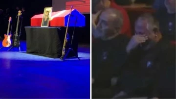 &Ouml;zkan Uğur'a veda t&ouml;reninde Cem Yılmaz'ın en zor anları! 