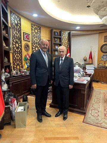 &Ouml;zvatan&rsquo;da Halit Demir yeniden başkan se&ccedil;ildi
