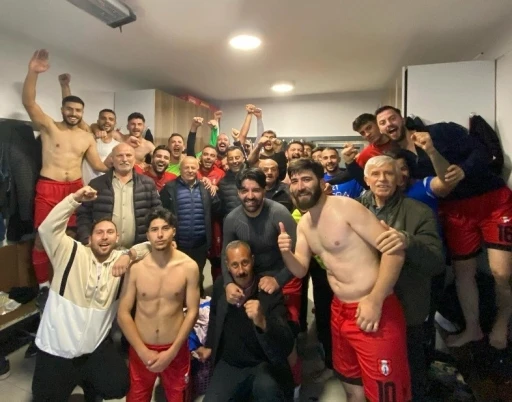 &Ouml;zvatanspor 3 puanı 2 golle aldı
