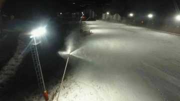 Paland&ouml;ken Kayak Merkezi&rsquo;nde sezon hazırlığı devam ediyor
