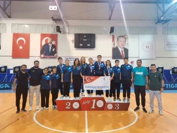 Pamukkaleli dart&ccedil;ılardan 13 madalya
