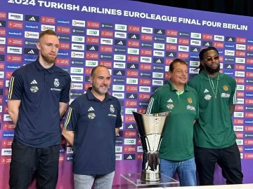 Panatinaikos ko&ccedil;u Ergin Ataman, Galatasaray&rsquo;a şampiyonluk ma&ccedil;ında başarılar diledi
