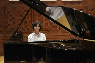 Pandemi d&ouml;neminde sıkıldı, 3 yıl sonra Avrupa&rsquo;dan birincilikle d&ouml;nd&uuml;
