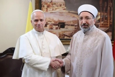 Papa 14. Leo Diyanet İşleri Başkanı Arpaguş'u ziyaret etti