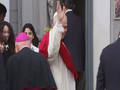 Papa 14. Leo, İstanbul Saint Esprit Katedrali'ne geldi 