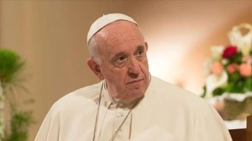 Papa Franciscus'tan T&uuml;rkiye'nin Rusya ve Ukrayna arasındaki arabuluculuk &ccedil;abalarına &ouml;vg&uuml;