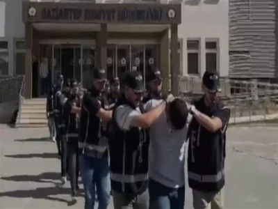 Para karşılığı rapor hazırlayan doktor g&ouml;zaltında