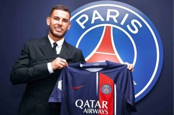 Paris Saint-Germain, Lucas Hernandez&rsquo;i 5 yıllığına kadrosuna kattı