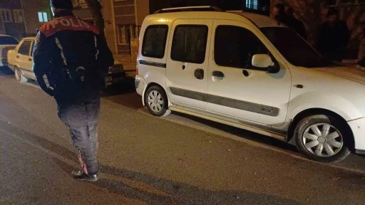 Park halindeki ara&ccedil; bir haftada iki kez kurşunların hedefi oldu
