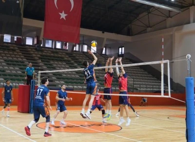 Parkede İneg&ouml;l Belediyespor&rsquo;dan muhteşem seri: 5&rsquo;te 5