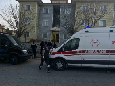 Patates kızartmasından zehirlendikleri iddiasıyla anne ve 3 &ccedil;ocuğu hastanelik oldu